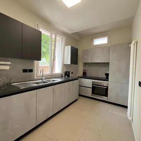 Azzurro Horizon アパート