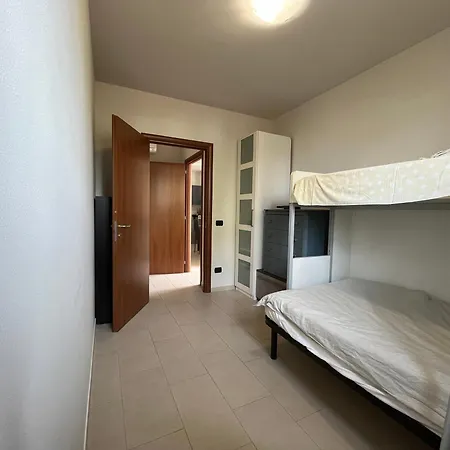 アパート Azzurro Horizon *